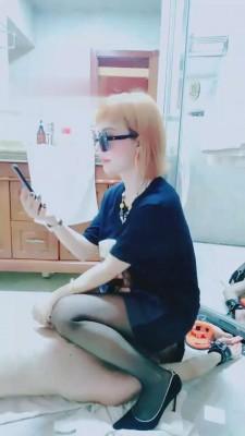 【舞媚女王】高跟黑丝全体重踩踏 G-210821-12