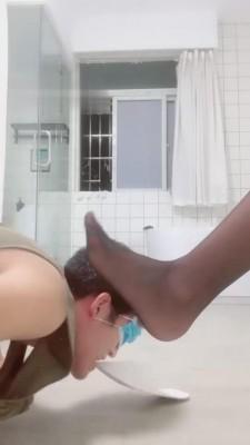 【丞丞】开发私奴的抖M舍友 bf755