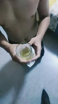 【小希女王】高跟鞋黑丝女主圣水调 G-210822-2