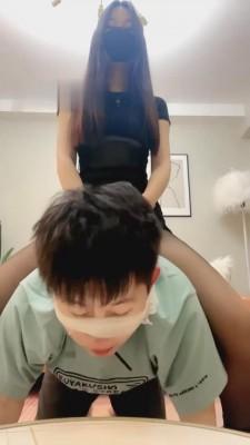 【仙女殿下】后妈发现儿子偷原味后各种折磨 bf762