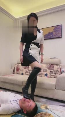 【鑫儿教头】极度玩弄羞辱垃圾桶 bf15440