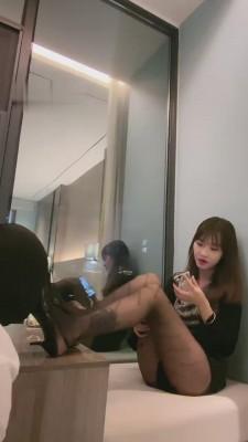 【路子】闻舔黑丝高跟玉足 bf15420