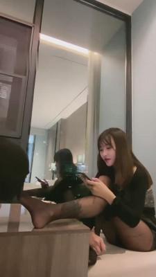 【路子】闻舔黑丝高跟玉足 bf15420