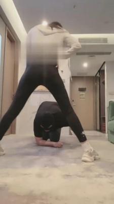 【诗诗】双S运动鞋强制提档 bf15435