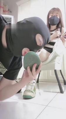 【Linda】脏鞋棉袜羞辱之旅 bf15711