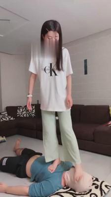 【二宝】小萌妹史上最精彩调教 bf15757