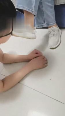 【文文文】开发03年素人小姐姐舔鞋 bf15723