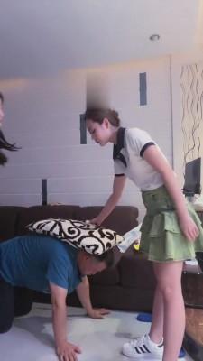 【二宝】小萌妹第一次的娴熟天赋 bf15823