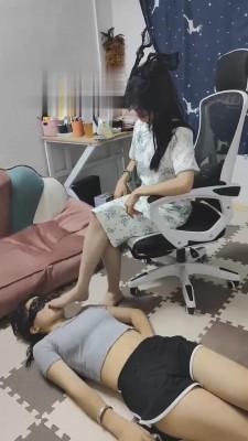 【蟹宝s】卫校女神羞辱女舍友 bf15812