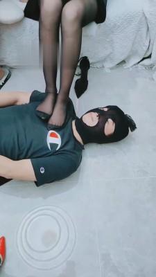 【萝莉糖糖】双情侣强迫羞辱绿帽狗【双视角版】 bf15878