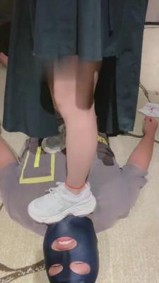 【骨精精】运动鞋+裸足全体重踩踏 bf15829