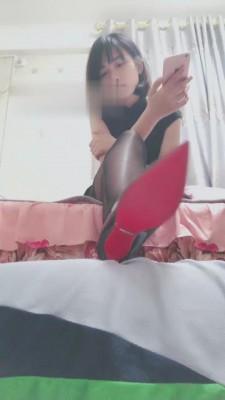 【紫琳】姐夫当下贱脚垫 bf15868