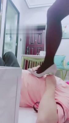 【菲爷女主】下班后家奴伺候【续集完整版】 bf15925