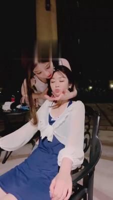 【领主老大】户外小区当众羞辱母畜驯化 bf16049