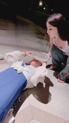 【领主老大】户外小区当众羞辱母畜驯化 bf16049