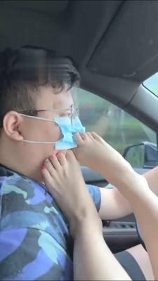 【绘子sama】车内高速上脚丫玩狗 bf16062