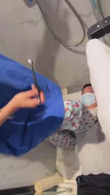 【伊莉S】学生情侣主羞辱班主任 bf16005