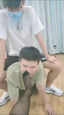 【重庆男神】酒店伺候情侣上课 bf16037