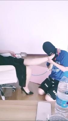 【紫晗】骑马转胯羞辱圈养狗  JS20220702