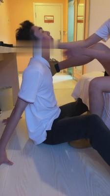 【于努力】素人马丁靴踩狗奴 bf16024