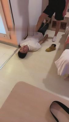 【于努力】素人马丁靴踩狗奴 bf16024