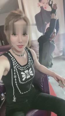 【妮可】吊绑堵嘴重度刑虐 bf16177