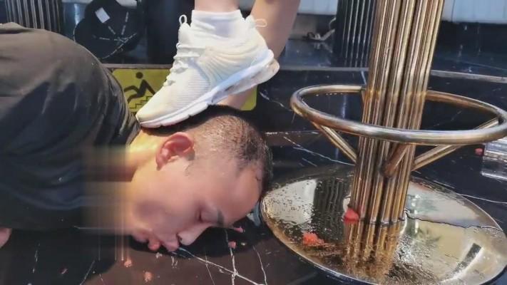 【药神】KTV把父子奴当发泄工具【续集】 bf16122