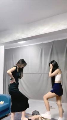 【狗哥】猥琐邻家女孩的下场 bf16097