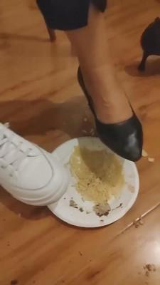 【雷大哥】全体重踩踏+喂食 bf16123