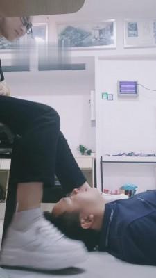 【小贱mt】舔同事的脏鞋臭袜 bf16146