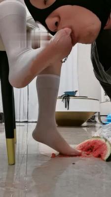 【萝莉糖糖】JK学生妹白袜深喉喂食 bf16212