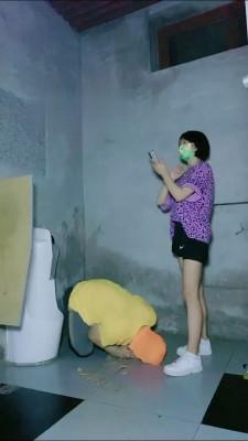 【美离子】公共场所羞辱46岁老狗厕奴 bf16215