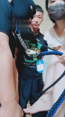 【魅影女神】竞争早餐的两狗奴【续集】 bf16290