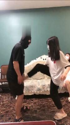 【精神小妹】4素人S暴打班主任 bf16291