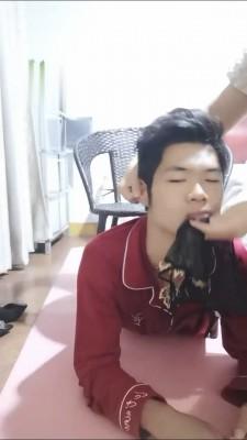 【浅尝】口水/深喉/脚踹 bf16345