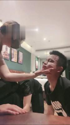 【悦主大大】小白鞋超臭棉袜羞辱双奴 bf16361