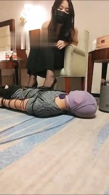 【星期六】五花大绑高跟全体重踩 bf16409