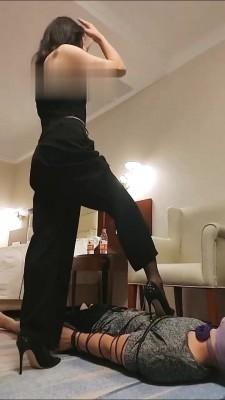 【星期六】五花大绑高跟全体重踩 bf16409