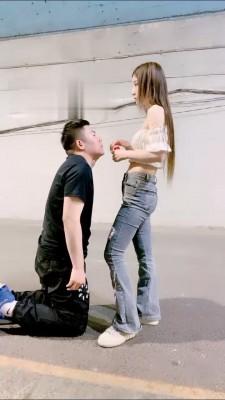 【领主老大】户外路人围观我调狗 bf16414