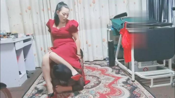 【冰爷】骑马+臭脚羞辱 bf16394