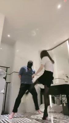 【虞姬】御姐各种皮靴踢裆 bf16485