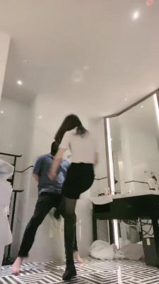 【虞姬】御姐各种皮靴踢裆 bf16485