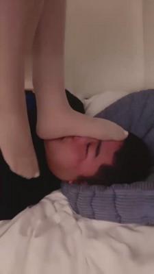 【二宝】全体重踩脸/深喉/浴缸狠虐 bf16444