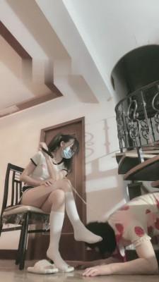 【月影儿】超臭白棉袜的虐杀 bf16474