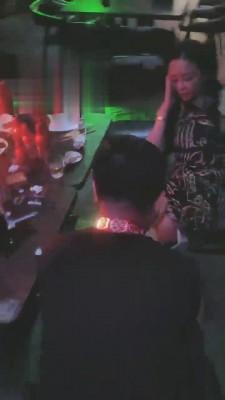 【开发素人】KTV让女王蹂躏 bf16741