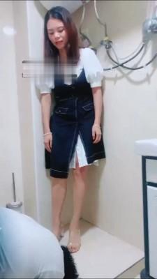 【婷婷】七夕厕所圣水羞辱绿帽奴 bf13843