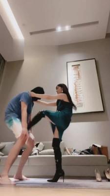【风吟殿下】JK小姐姐+长靴踩踏踢打 bf16821