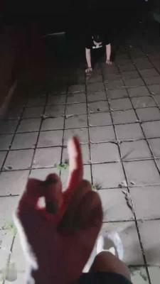 【领主老大】天台好好教训贱货 bf13871
