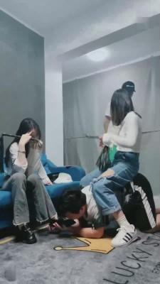 【狗哥】多位清纯学生主臭鞋臭袜羞辱 bf13930