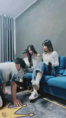 【狗哥】多位清纯学生主臭鞋臭袜羞辱 bf13930